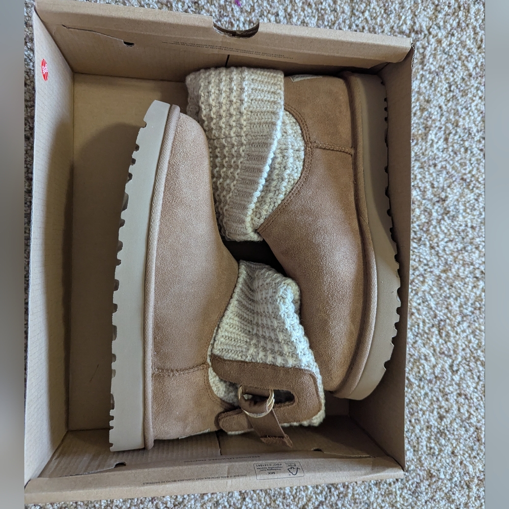 Ugg Classic Solene Mini Boot - Picture 2 of 10